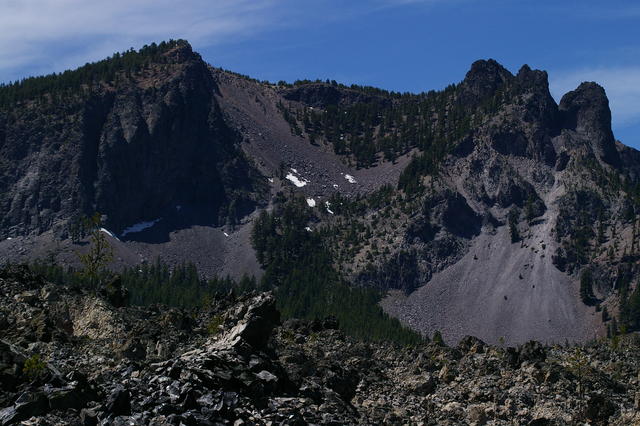 7 NewberryCrater IMGP0376