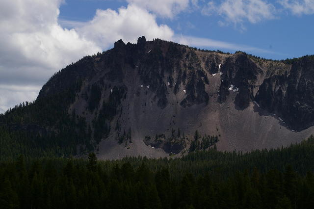 7 NewberryCrater IMGP0397